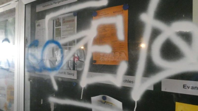 Schmierereien in der S-Bahn-Unterführung